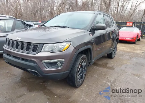 2020 Jeep Compass Trailhawk 4X4 from USA, damaged, VIN 3C4NJDDB7LT171647